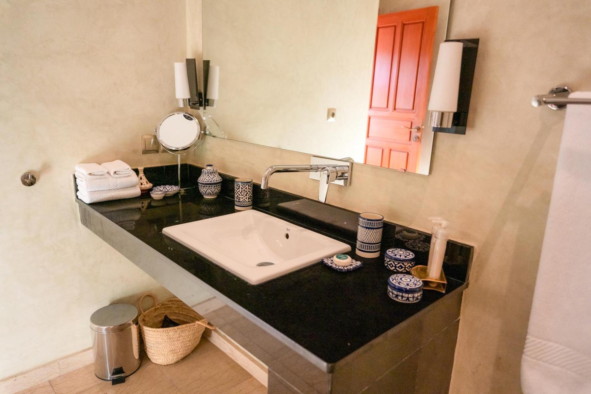 Riad Al Ansari Фес Экстерьер фото